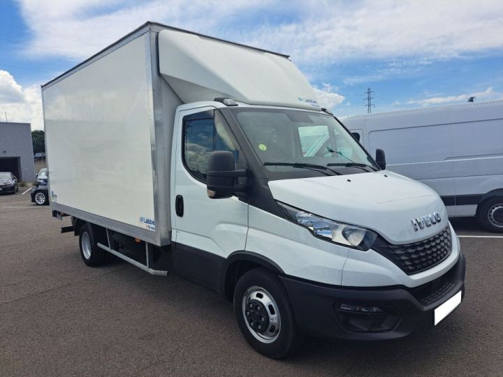 Utilitaire léger Iveco Daily Autre 35C16 CAISSE HAYON 34000E HT Blanc - 1