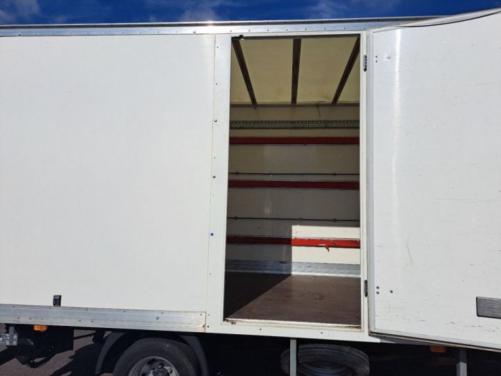 Utilitaire léger Iveco Daily Autre 35C16 CAISSE HAYON 35000E HT Blanc - 6