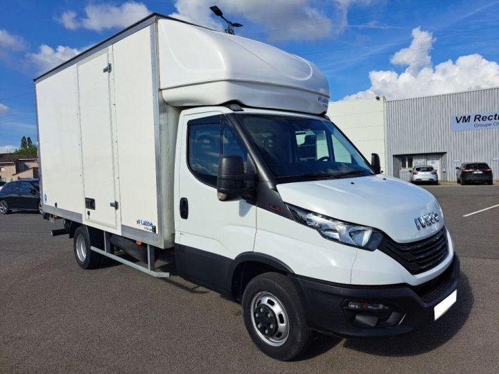 Utilitaire léger Iveco Daily Autre 35C16 CAISSE HAYON 35000E HT Blanc - 1