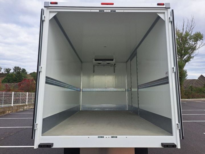 Utilitaire léger Iveco Daily Autre 35C18 CAISSE PRIMEUR Blanc - 4