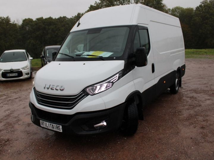 Utilitaire léger Iveco Daily Autre 35S 14 V12 OP CHAMPION 140 CV GPS 3D CAMÉRA RÉGULATEUR FULL LED TVA=36585 E HT Blanc Utilitaire - 2