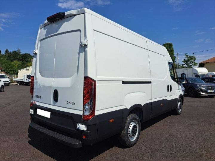 Utilitaire léger Iveco Daily Autre 35S18 A8 FRIGO L3 53900E HT Blanc - 2