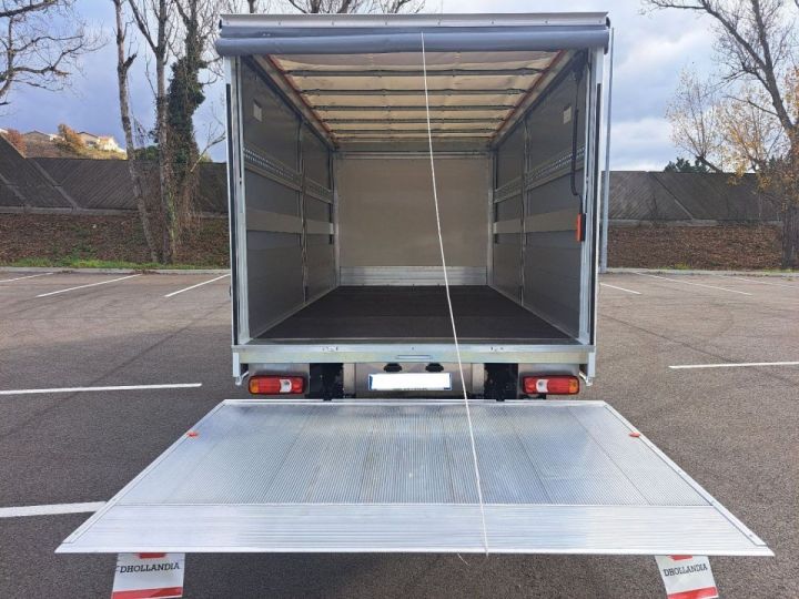 Utilitaire léger Iveco Daily Autre 35S18 A8 REHAUSSABLE Blanc - 3