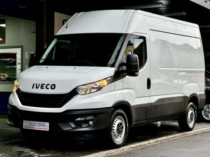 Utilitaire léger Iveco Daily Autre 35S18 Hi-Matic 3,0 D Turbo 180cv L2H2 Blanc Métallisé - 5