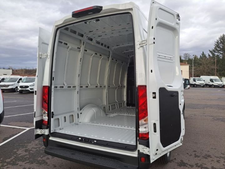 Utilitaire léger Iveco Daily Autre FOURGON 35S18 A8 L3 41000E HT Blanc - 27