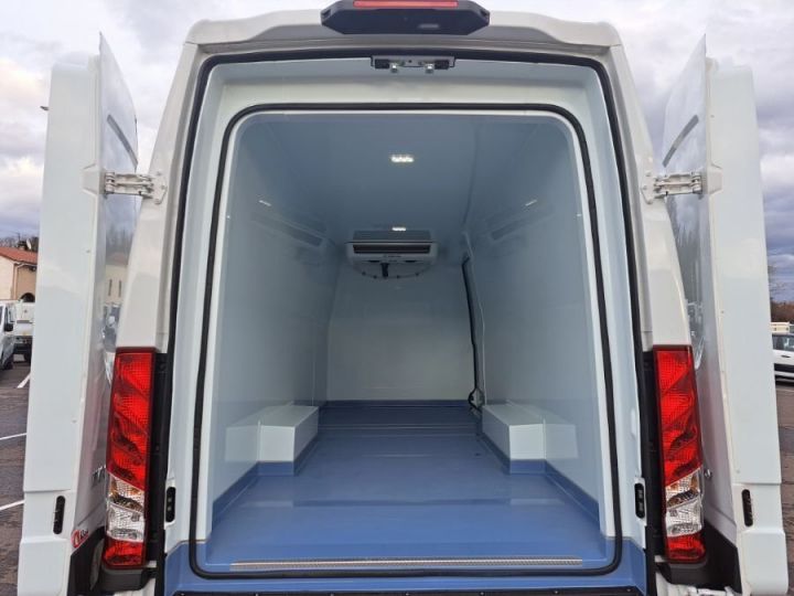 Utilitaire léger Iveco Daily Autre FOURGON 35S18 A8 L4 FRIGO 54000E HT Blanc - 5