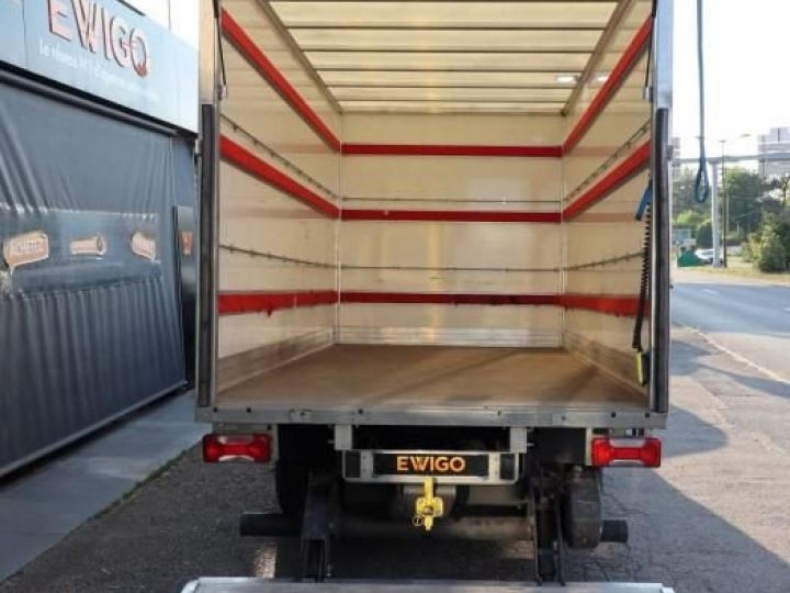 Utilitaire léger Iveco Daily Autre VU 35C16 3L 160 CH PRIX HT : 34990 TTC 41989+ ATTELAGE + CAMERA DE RECUL HAYON EL... Blanc - 13