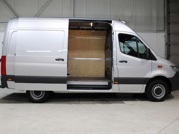 Utilitaire léger Mercedes Sprinter Autre 317 2.0 CDI L2H2 ~ 360° CC PDC 30.000ex Gris Métallisé - 4