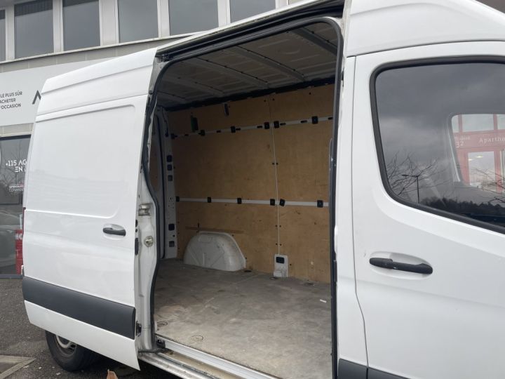 Utilitaire léger Mercedes Sprinter Autre III Fourgon 314 2.2L CDi 143 ch 39S L3H2 Blanc - 15