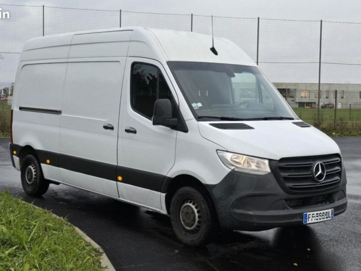 Utilitaire léger Mercedes Sprinter Autre Mercedes VU FOURGON 2.2 214 CDI 145 3T0+TVA RECUPERABLE Blanc - 9