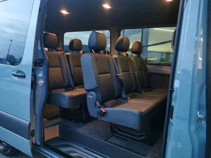 Utilitaire léger Mercedes Sprinter Autre Tourer 211 CDI 37S 3T0 4X2 Gris Bleu - 11