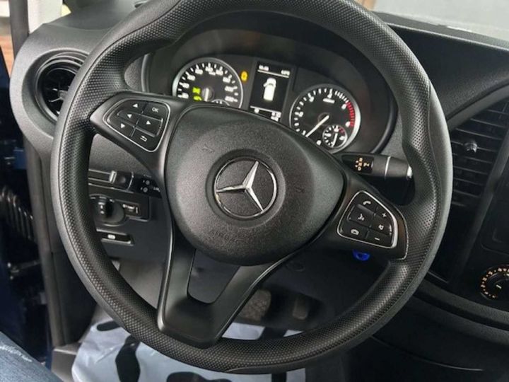 Utilitaire léger Mercedes Vito Autre 114d Aut L3 - GPS - Cam - Carplay - Airco - Bleu Staalblauw - 7