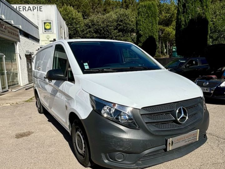 Utilitaire léger Mercedes Vito Autre FOURGON 111 CDI LONG PRO Blanc - 4