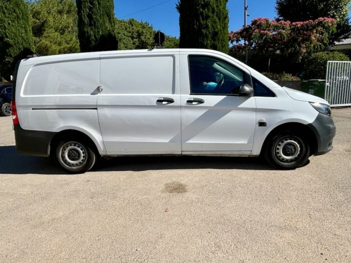 Utilitaire léger Mercedes Vito Autre FOURGON 111 CDI LONG PRO Blanc - 7