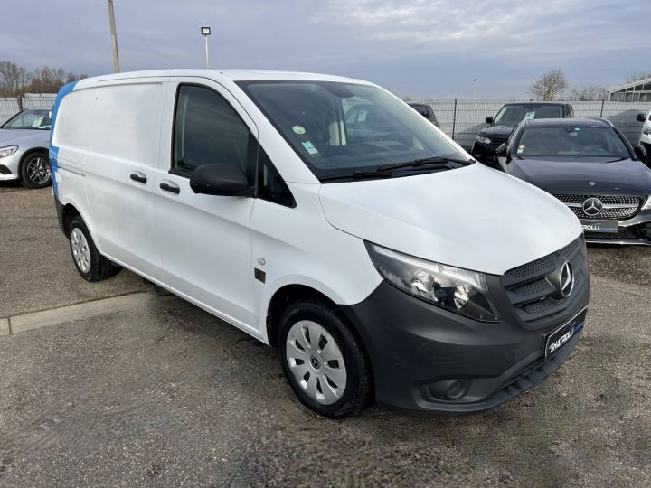 Utilitaire léger Mercedes Vito Autre III 114 2.2 CDI 136ch 3Places 1erMain GPS Caméra 11,250€ H.T. BLANC - 2