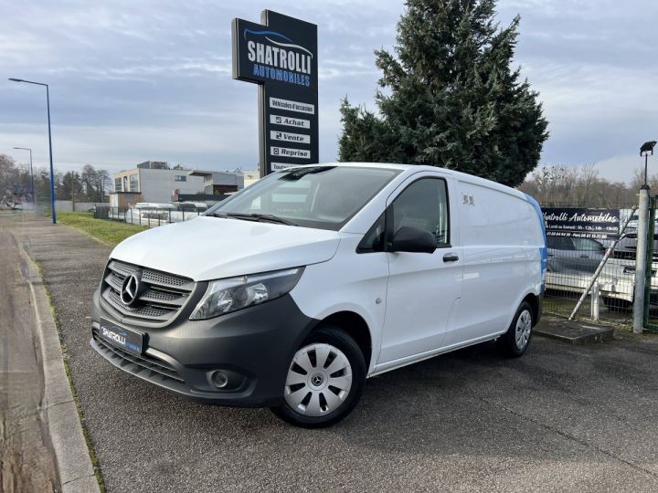 Utilitaire léger Mercedes Vito Autre III 114 2.2 CDI 136ch 3Places 1erMain GPS Caméra 12,250€ H.T BLANC - 1