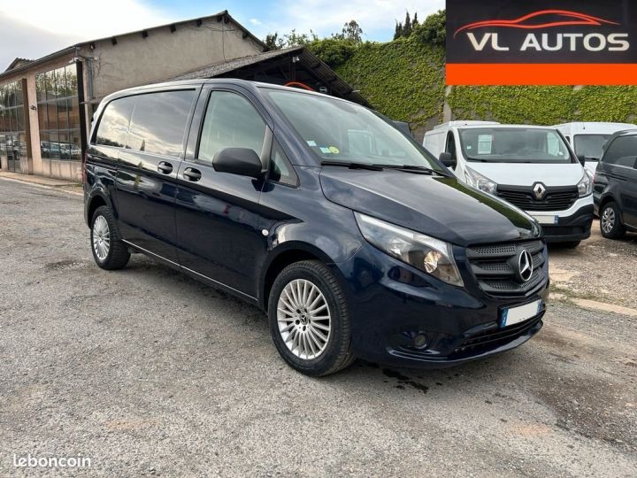 Utilitaire léger Mercedes Vito Autre Mercedes Compact 114 CDI 136 cv BVA Année 2019 PRIX annoncé en TTC Bleu - 2