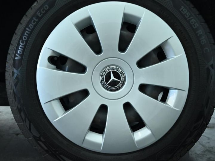 Utilitaire léger Mercedes Vito Autre Mercedes FOURGON 114 CDI COMPACT SELECT A Blanc - 17