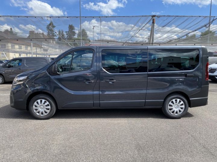 Utilitaire léger Nissan Primastar Autre 34 075HT COMBI L2H1 3.0T 2.0 DCI 150 S/S N-CONNECTA DCT 9PL GARANTIE 5 ANS OU 160 000 KM Gris Comète - 2