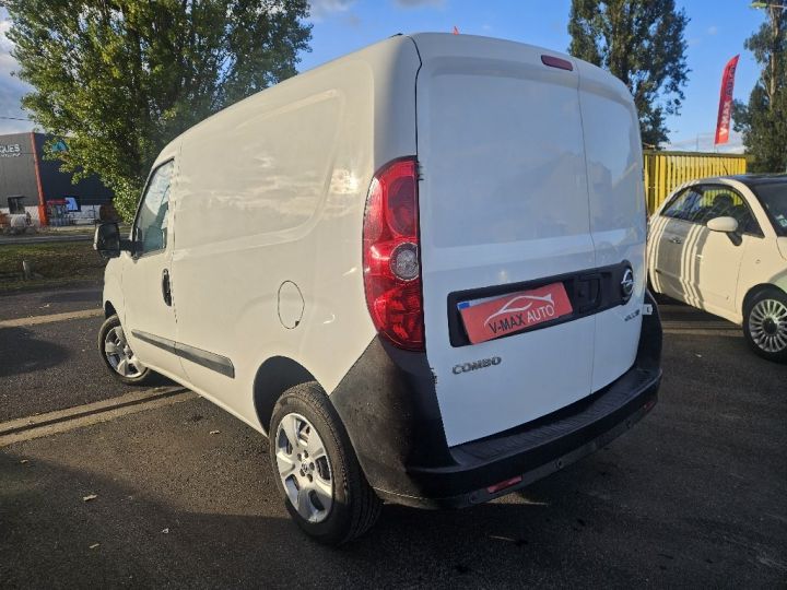 Utilitaire léger Opel Combo Autre  1.3 CDTI 90 CH L1H1 PACK CLIM Blanche - 5