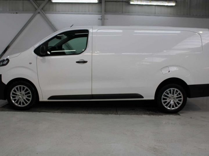 Utilitaire léger Opel Vivaro Autre 2.0 ~ 130kw L3 CarPlay PDC AT8 Top Deal Blanc - 11