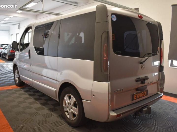 Utilitaire léger Opel Vivaro Autre COMBI 2.5 CDTI 135ch WESTFALIA WEBASTO SUIVI GARANTIE 6 A 60 MOIS Gris - 4