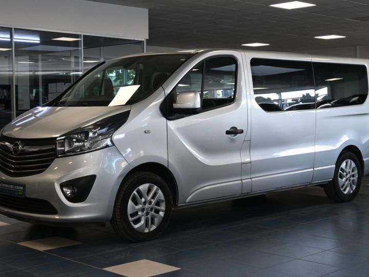 Utilitaire léger Opel Vivaro Autre COMBI K2900 L2H1 1.6 CDTI 125 ch Bi-Turbo ecoFlex S/S Design Edition Gris - 1