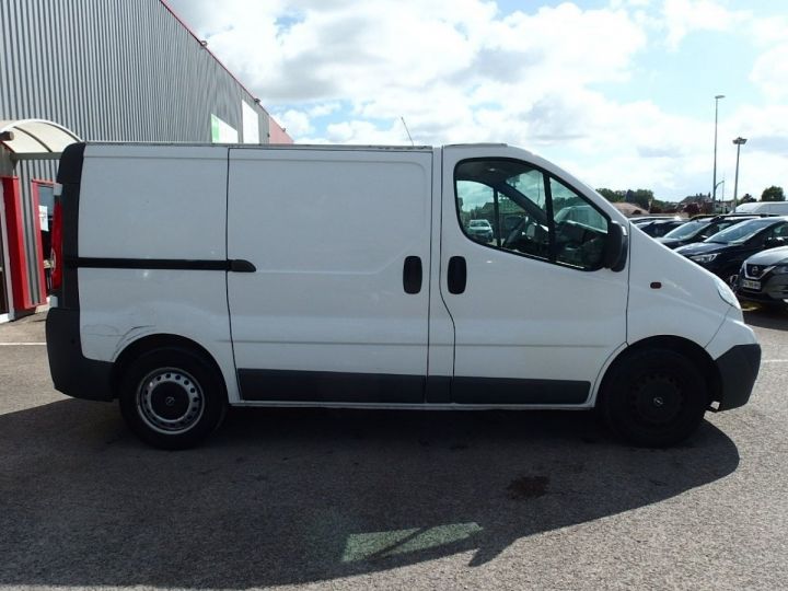 Utilitaire léger Opel Vivaro Autre FG F2700 L1H1 2.0 CDTI 115 Blanc - 10