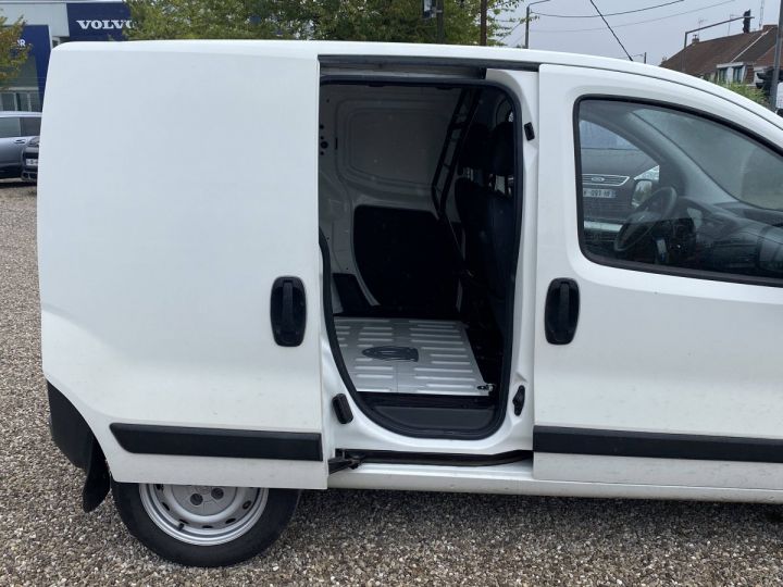 Utilitaire léger Peugeot Bipper Autre 117 L1 1.3 HDi 75ch Pack Clim BLANCH - 9