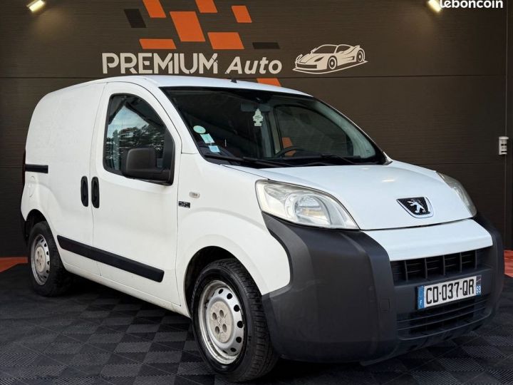 Utilitaire léger Peugeot Bipper Autre HDI 75 CV Utilitaire Habillage Bois Blanc - 2