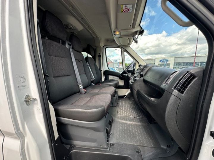 Utilitaire léger Peugeot Boxer Autre 2.0 BLUEHDI 130CH COMBI 330 L1H1 ACTIVE S&S 9PL Blanc - 9