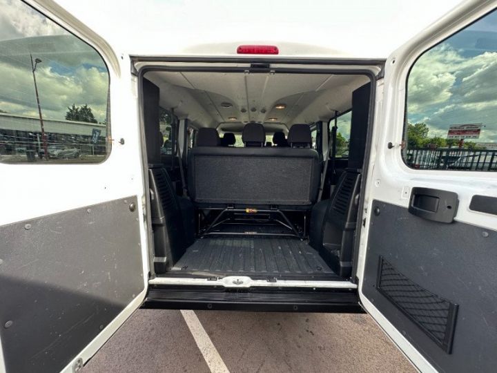 Utilitaire léger Peugeot Boxer Autre 2.0 BLUEHDI 130CH COMBI 330 L1H1 ACTIVE S&S 9PL Blanc - 17