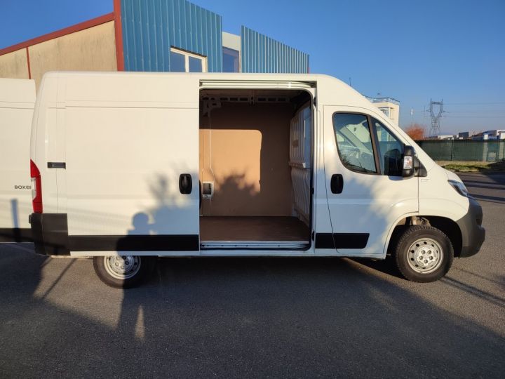 Utilitaire léger Peugeot Boxer Autre FG Asphalt 333 L2H2 BlueHDi 120 Blanc - 35