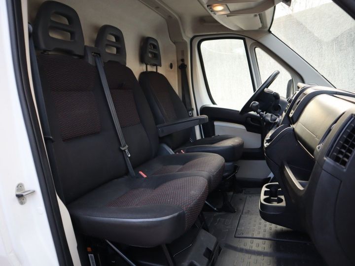 Utilitaire léger Peugeot Boxer Autre L3H2 Phase III 2.0 BlueHDi 130CV 20% TVA - Clim Blanc Métallisé - 10