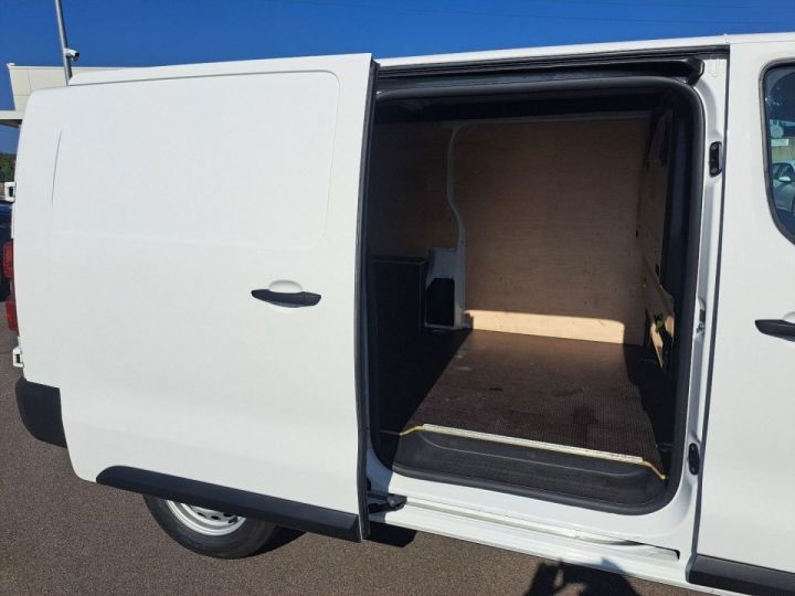 Utilitaire léger Peugeot Expert Autre FOURGON LONG 2.0 BLUEHDI 145 PREMIUM 3PL Blanc - 17