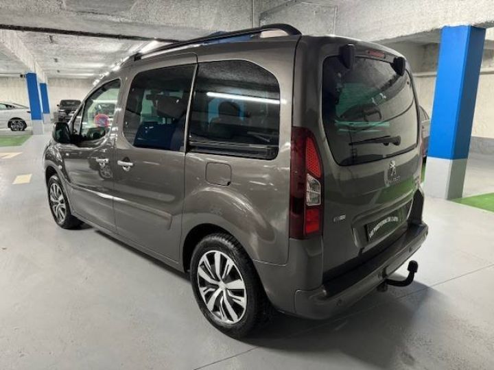 Utilitaire léger Peugeot Partner Autre  1.2 PureTech Style S&S GRIS - 5