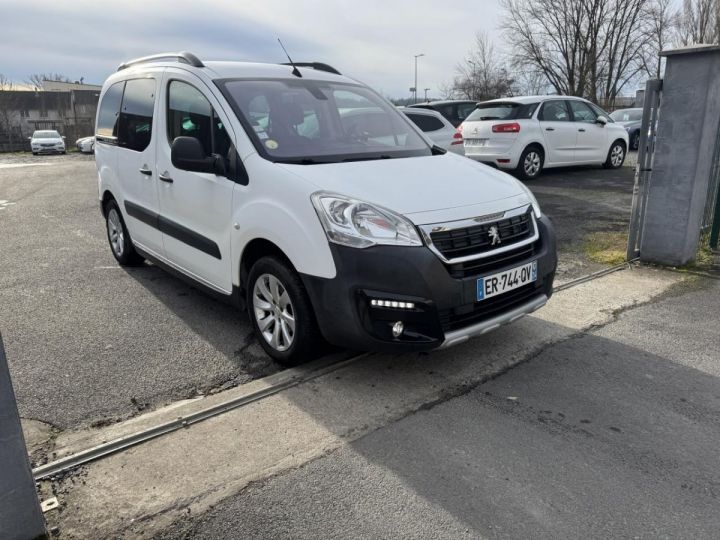 Utilitaire léger Peugeot Partner Autre 1.6 BlueHDi S&S - 120 Tepee Outdoor Gps +Camera AR + attelage BLANC - 7