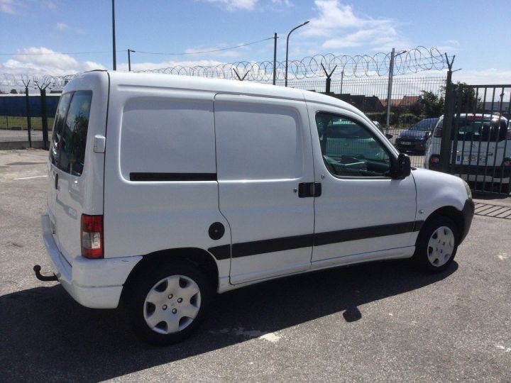 Utilitaire léger Peugeot Partner Autre 1.6 HDI à saisir Blanc Laqué - 9