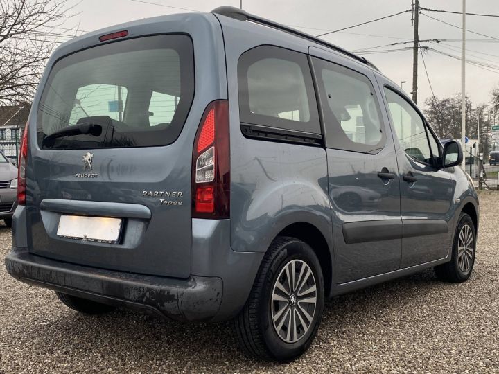 Utilitaire léger Peugeot Partner Autre 1.6 HDi75 FAP Access 4p GRIS - 3