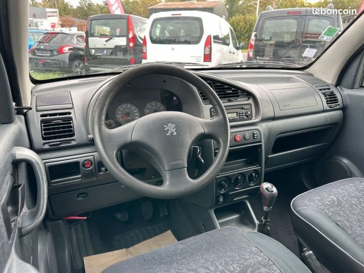 Utilitaire léger Peugeot Partner Autre 2.0 Hdi 90Ch Quicksilver Gris - 2