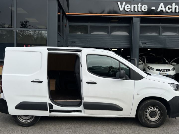 Utilitaire léger Peugeot Partner Autre III 1.2 110 Cv PREMIERE MAIN / 29 300 Kms 3 PLACES CRIT AIR 1 - GARANTIE 1 AN Blanc - 7