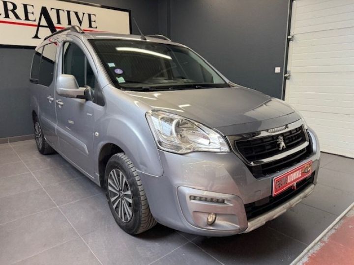 Utilitaire léger Peugeot Partner Autre TEPEE 1.2 THP 110 CV 108 000 KMS Gris - 4