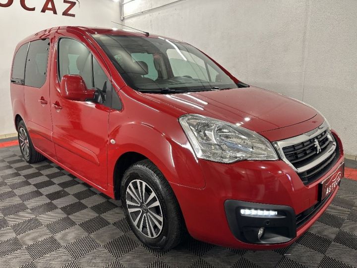 Utilitaire léger Peugeot Partner Autre TEPEE 1.6 BlueHDi 100ch Active +2017 Rouge - 4