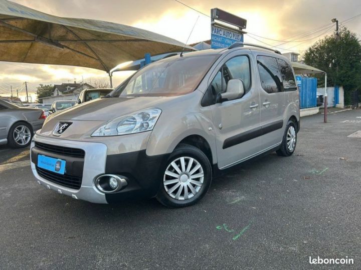 Utilitaire léger Peugeot Partner Autre Tepee 1.6L HDI 110CV Beige - 1