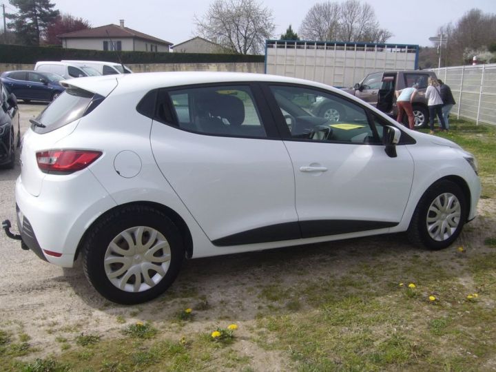 Utilitaire léger Renault Clio Autre CTTE 75 CV (belbex auto A YOLET) Blanc - 2