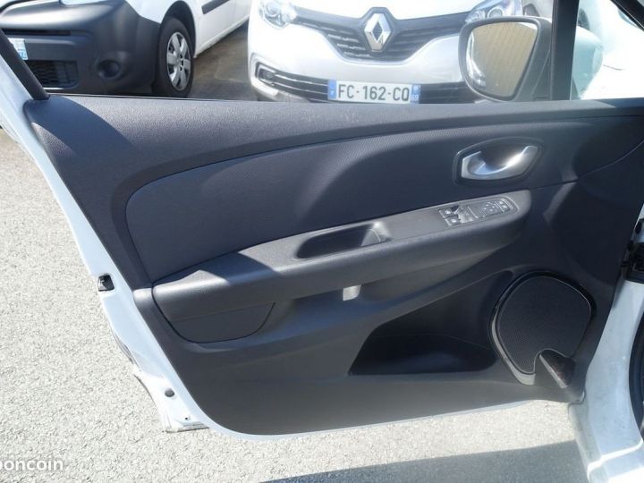 Utilitaire léger Renault Clio Autre IV STE 1.5 DCI 75CH ENERGY AIR MEDIANAV E6C Blanc - 4