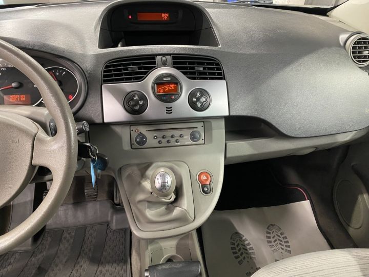 Utilitaire léger Renault Kangoo Autre 1.5 dCi 105 eco2 Privilège +97500KM Beige - 11