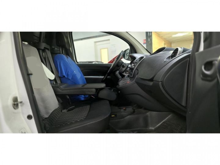 Utilitaire léger Renault Kangoo Autre L0 1.5 DCi 90 FOURGON COMPACT R-LINK / 1ERE MAIN / TVA RECUPERABLE BLANC - 8