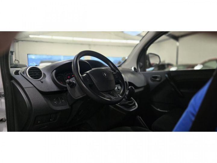 Utilitaire léger Renault Kangoo Autre L0 1.5 DCi 90 FOURGON COMPACT R-LINK / 1ERE MAIN / TVA RECUPERABLE BLANC - 11