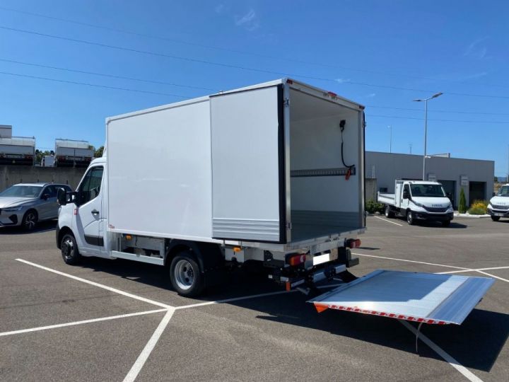 Utilitaire léger Renault Master Autre 145 CV FRIGO HAYON 60000E HT Blanc - 4